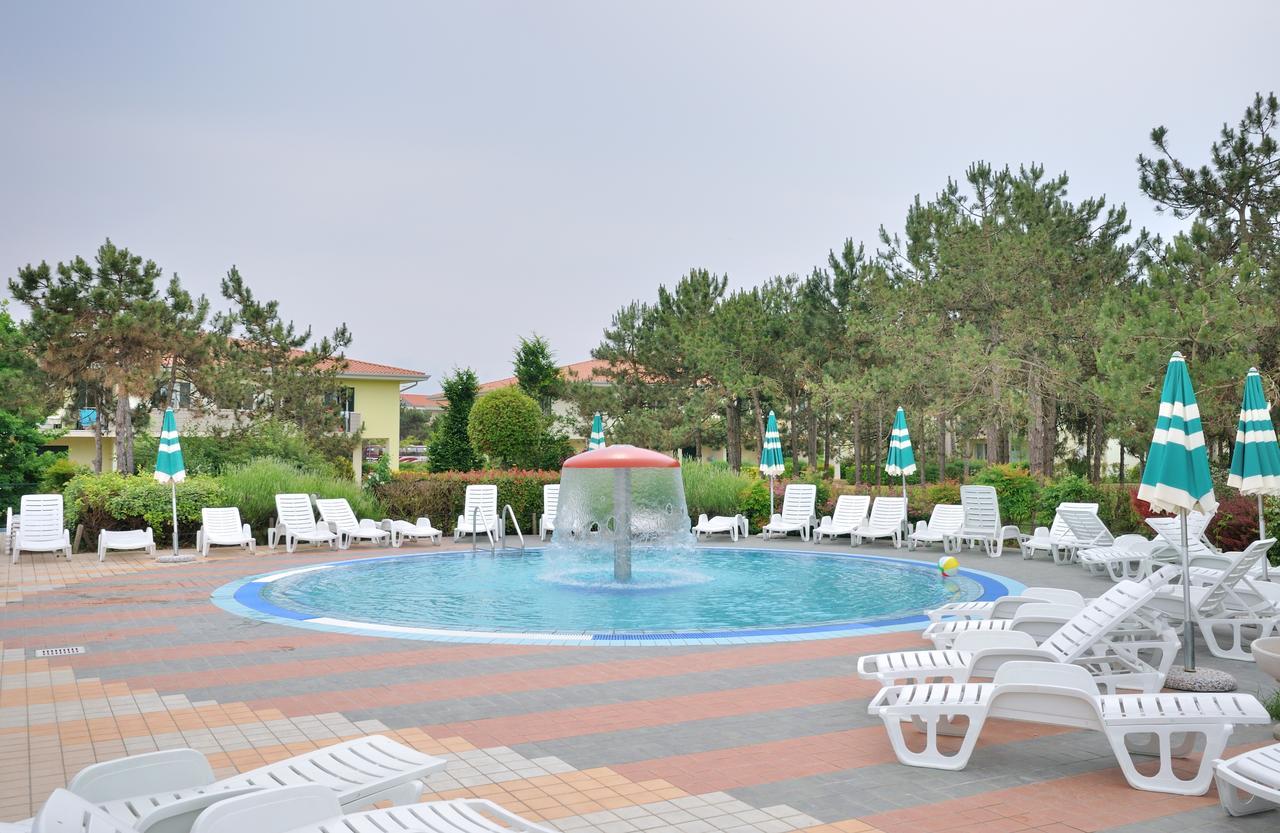 Villaggio Lido Del Sole Bibione Exterior photo